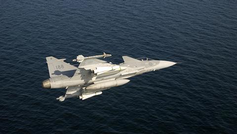 Gripen_2003_07.jpg