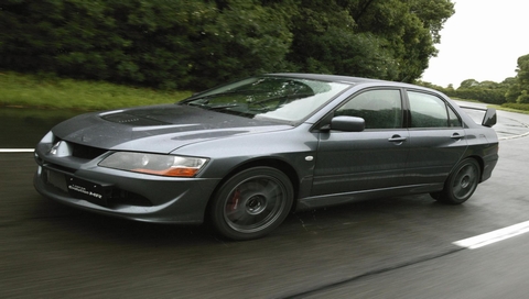 mitsubishi_lancer_evo_8_mr-17.jpg